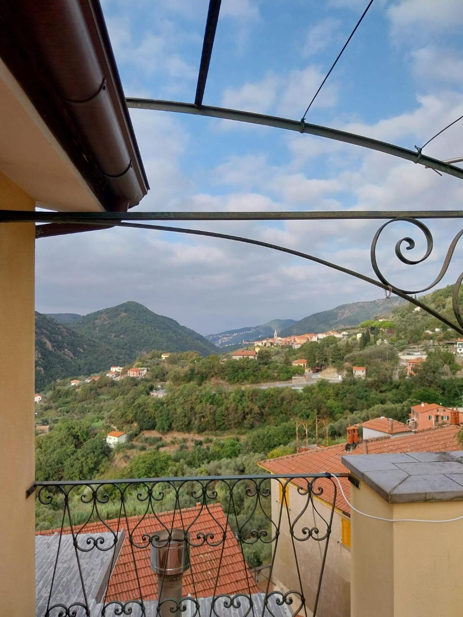 Camera Tra Le Cinque Terre, Camogli E Portofino. Vista Valle E Scorcio Mare All'Orizzonte Castiglione Chiavarese Екстер'єр фото